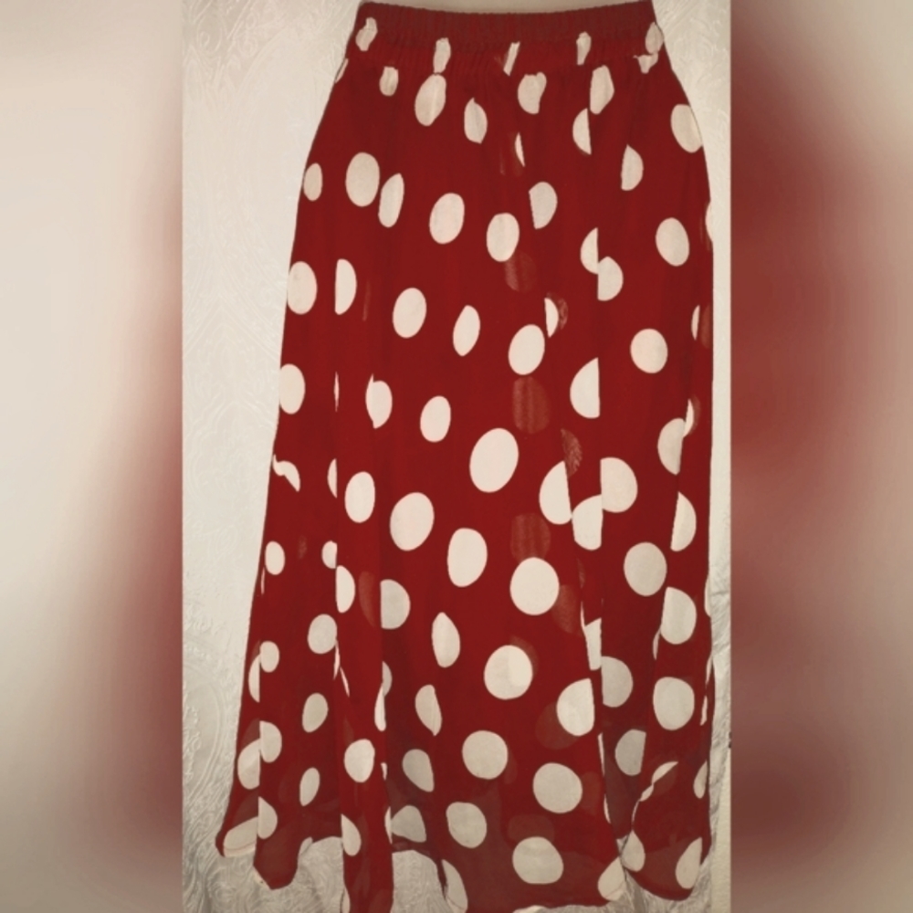 women's circular skirt with balls size M